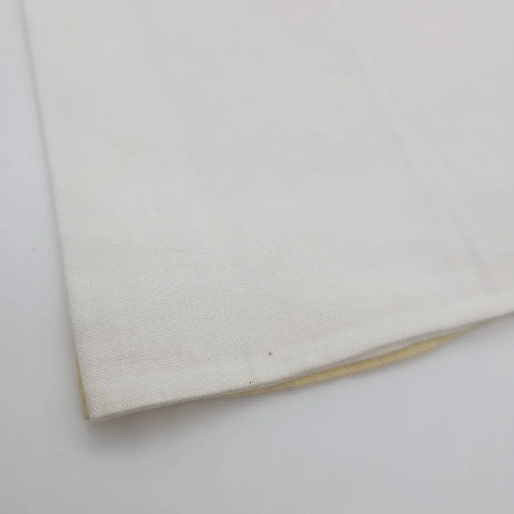 Vintage Embroidered Floral Hand  Towel White Linen Yellow Scalloped‎ Edge Roses